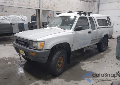 1989 Toyota Pickup 1/2 Ton Ex Lng Whlbse Dlx from USA, damaged, VIN JT4RN13P8K0001794